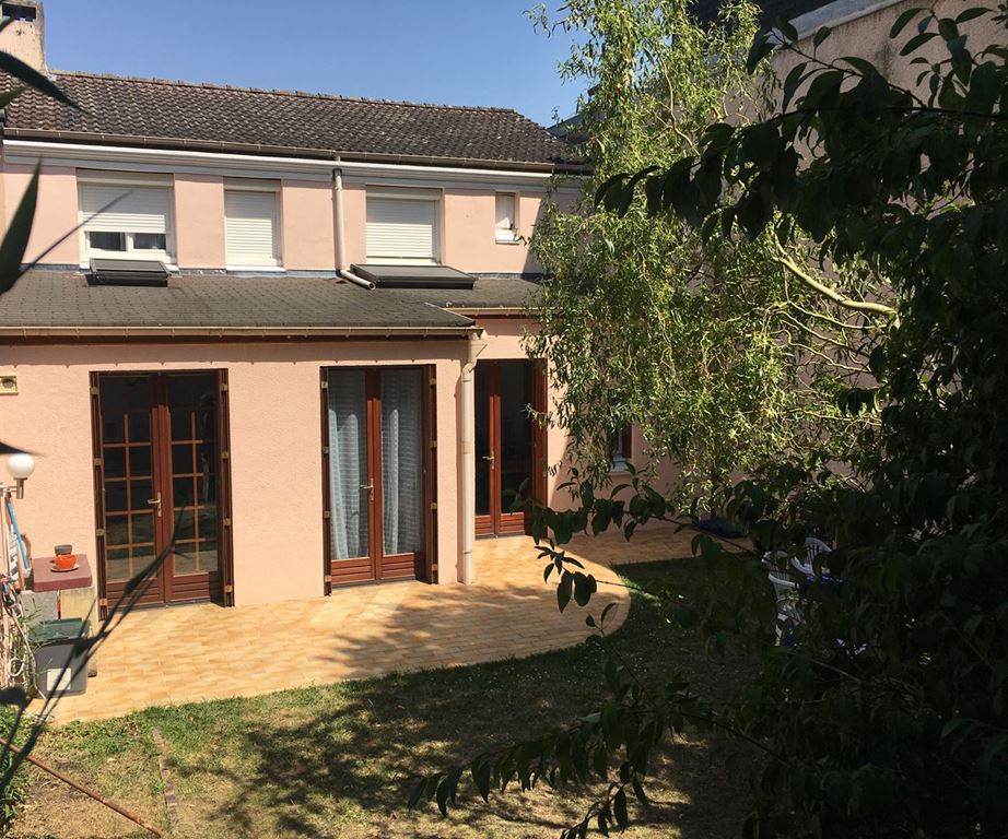 Maison JOUY LE MOUTIER (95280) INTERIEURS-EXTERIEURS